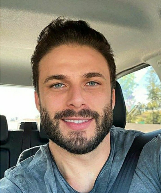 Eduardo F.